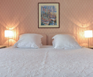 Suite chambre à réserver à Quimper centre 1